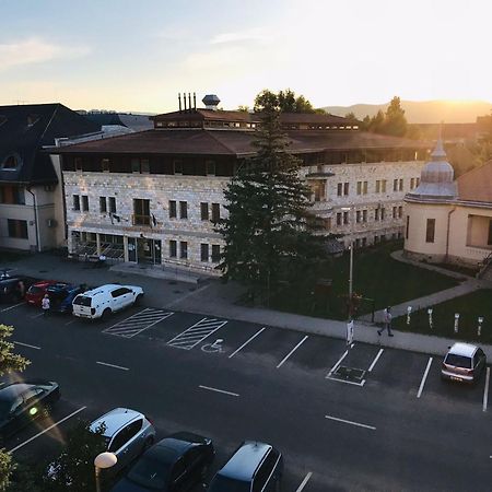 Centrum Apartman Sárospatak Exterior foto